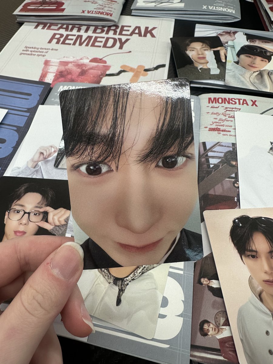 nia ☁️ tweet media