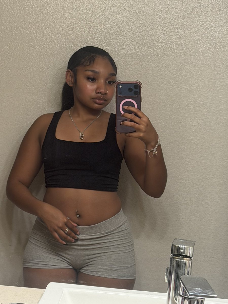 ITS BARBIE BITCH. 💅🏽 tweet media