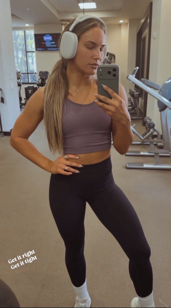 JaredYeldellMV's tweet image. @FallonHenleyWWE 

Grit Cool Crazy Champion Fighter &amp;amp; A Cuntry SmokeShow!!!!!! 

We Get To See Her Again Tomorrow!!!! 

Yee F’N Haw B**ch!!!

🔥🔥🔥❤️‍🔥🤠😎😮‍💨😈😍🐎🐐💪

#CuntryGOAT #WWENXT #FallonHenley 
@WWE @WWENXT @TheCW @TheCW_Sports