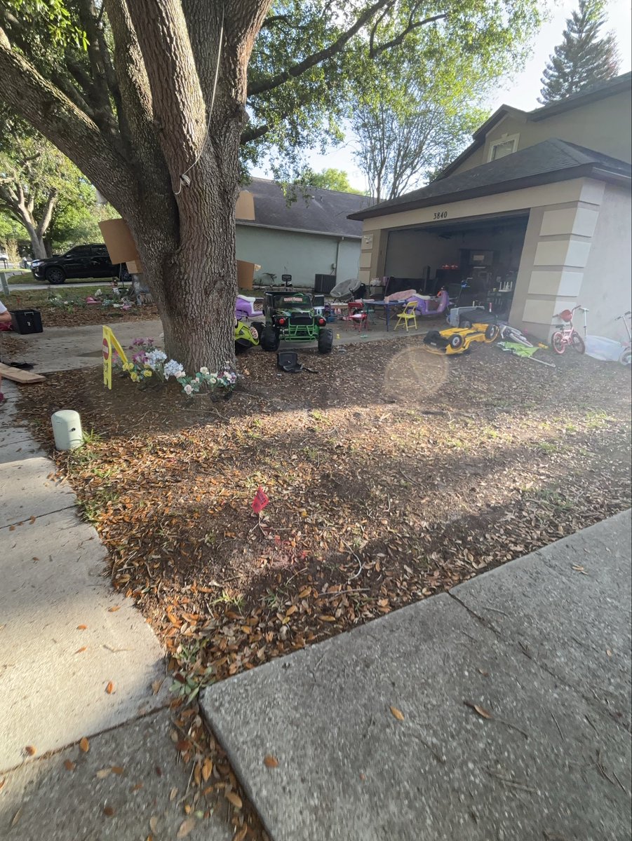 WesWorld tweet media