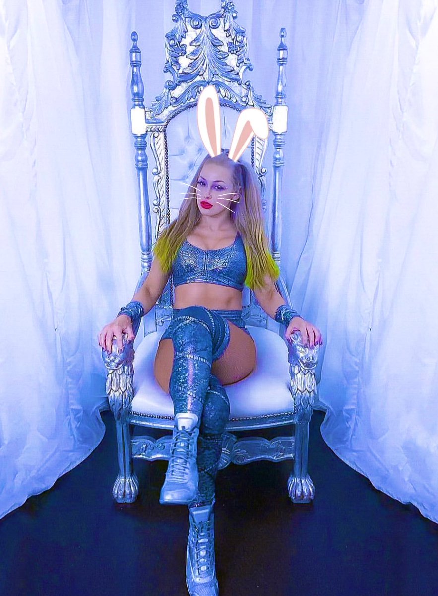 Heidi Katrina ハイジ • カトリーナ tweet media