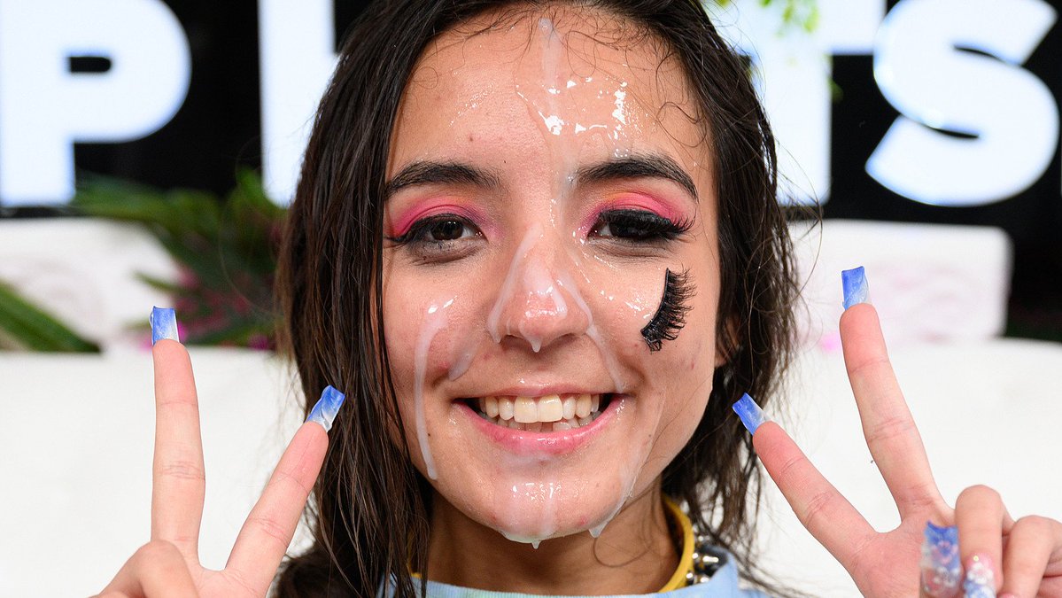 PerfectThroat tweet media