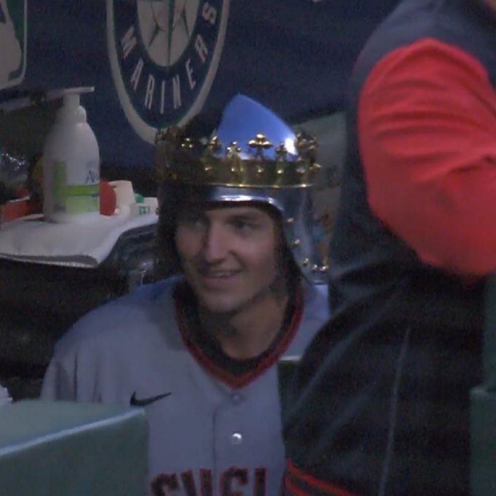 Ryan Louis tweet media