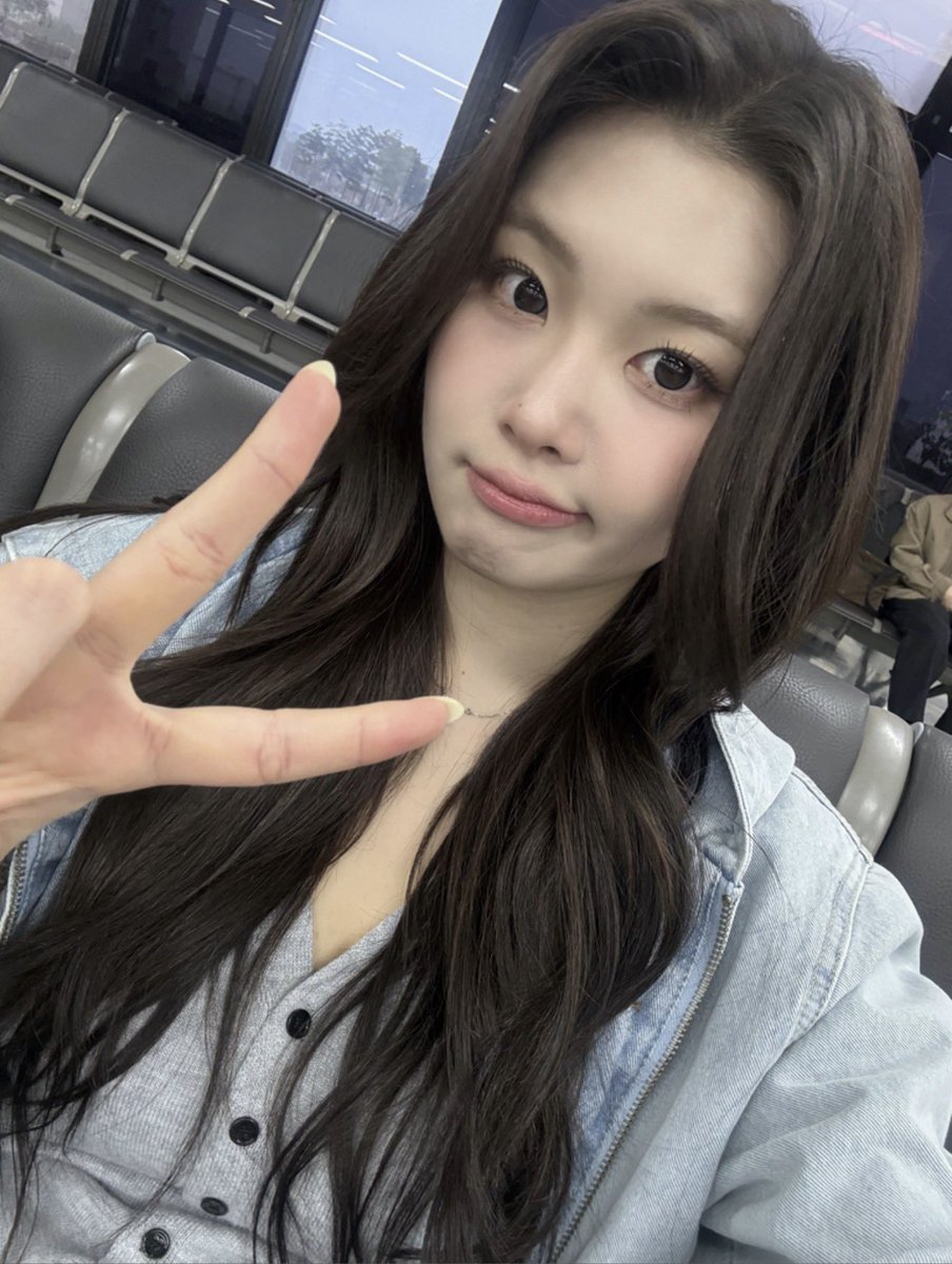 swanhours's tweet photo. 260404 🦢💭 https://t.co/bpOw0m5Kay