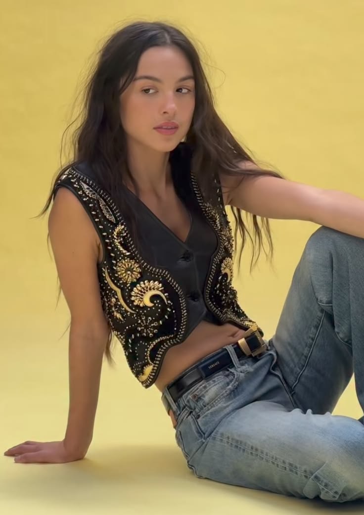 olivia rodrigo archive tweet media