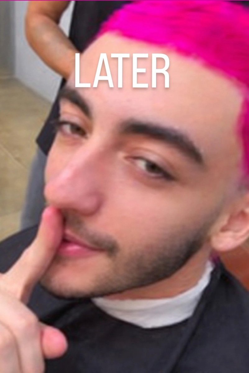 Thaisão little ass tweet media