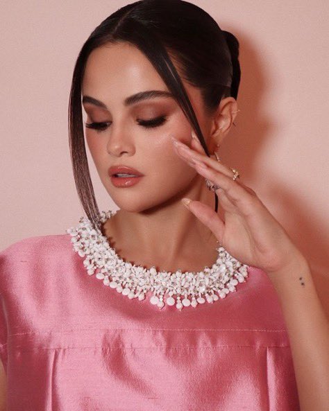 Updates Selena Brasil tweet media