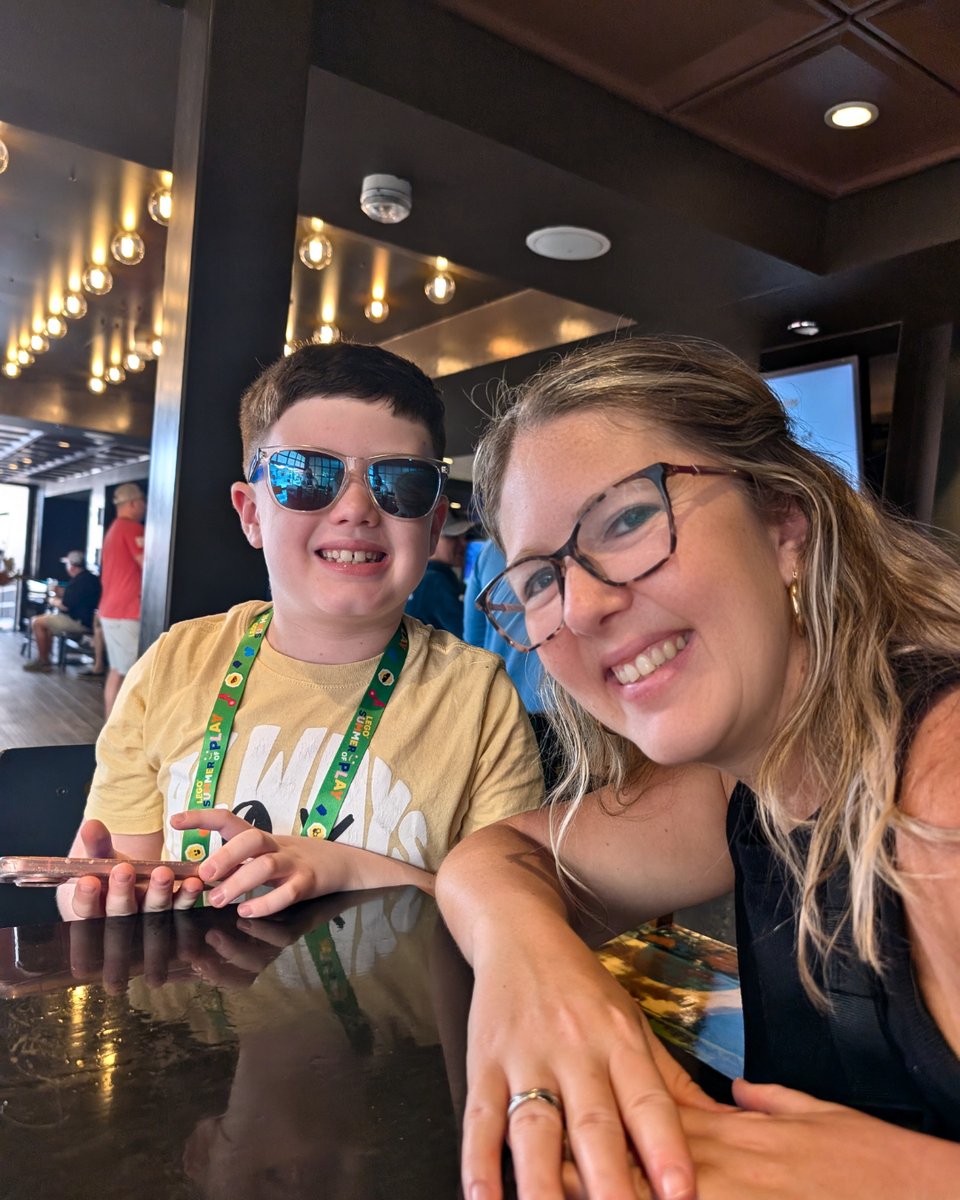 Famable2020's tweet photo. #oasisoftheseas2026 #royalcaribbean #FamilyMoments https://t.co/S1MCVTKPnW