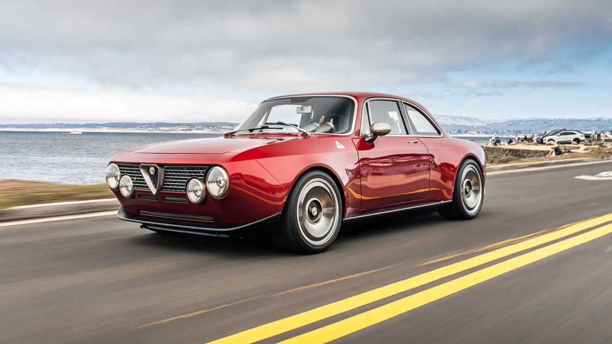 mlecumberri's tweet photo. @elguisodebagre Alfa Romeo Giulia GT https://t.co/MuhFlykG4Y