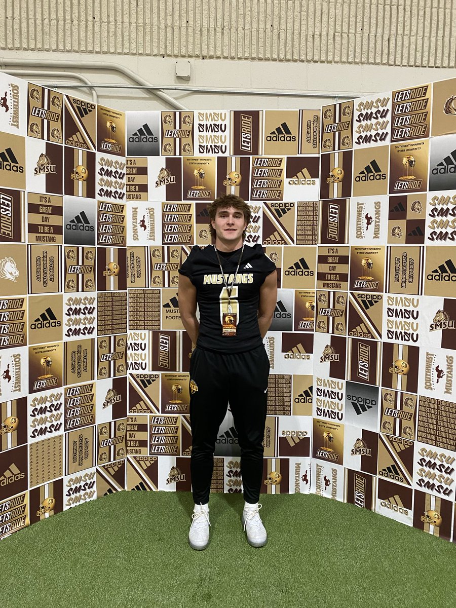LoudenJohnson1's tweet photo. Thanks to @CoachSUnderwood and the SMSU staff for a great Jr Day visit. Loved learning about campus and the program! @CoachBull16 https://t.co/UfStbOTmBK