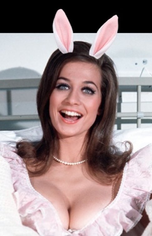 Valerie Leon tweet media