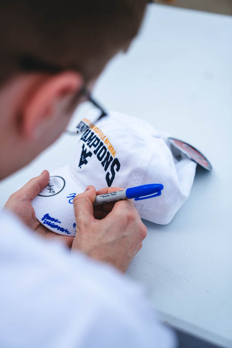 WVU Rifle tweet media