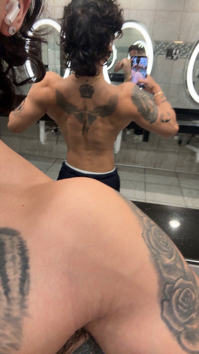 billyhoe tweet media