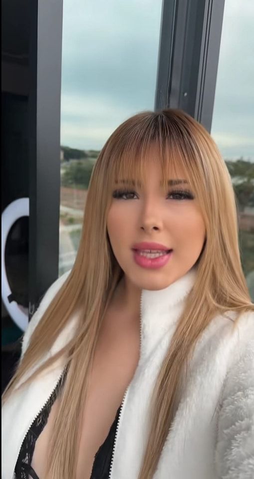 XParadaise3X's tweet photo. De que tengo cara? 🥺❤️ https://t.co/fY1IyQBlKS