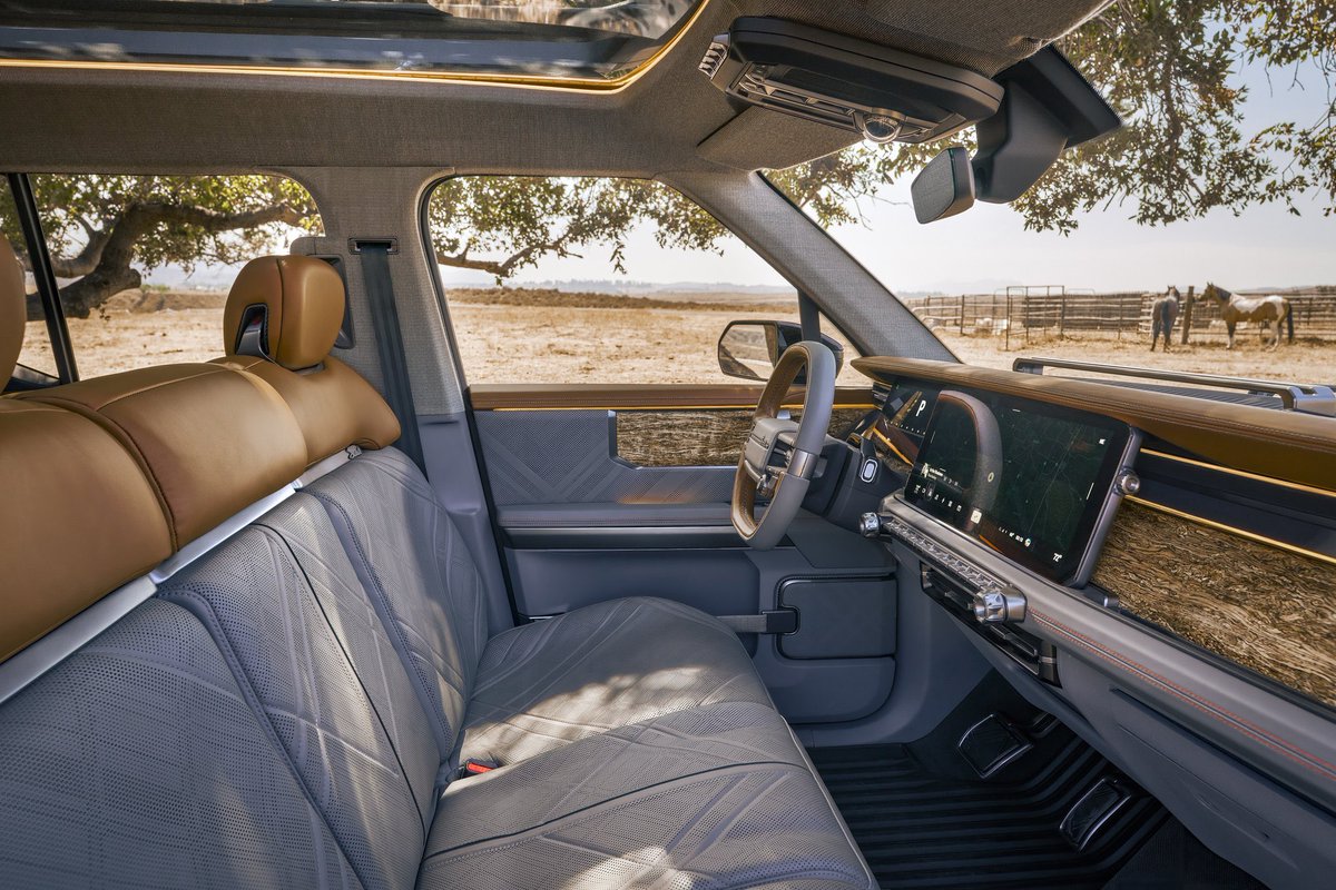 Doug Crown tweet media