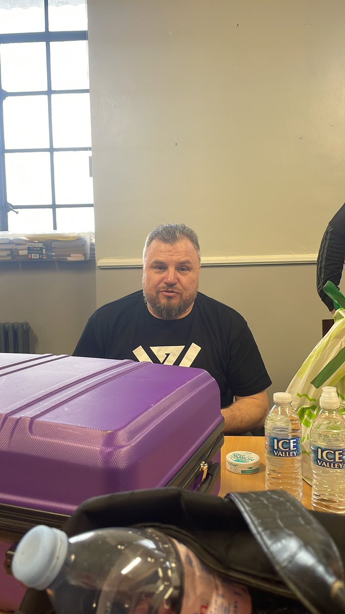 TailorMadeManPW's tweet image. @RealTommyDean is going on holiday ✈️ 

I hope you have the best time!

Just remember, those babes on the beach don’t even come close to giving a massage compared to the BIG JIMMER 😉😝

3 shows in 2 days:
The Gateway ✅ 
Port Talbot ✅ 
Tylorstown ✅ 

#TailorMade