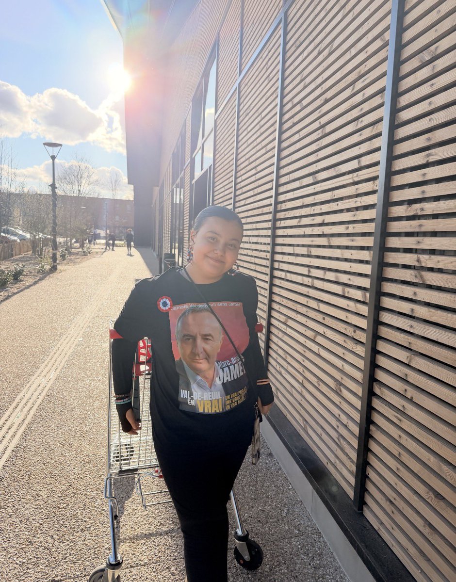 Sanaa Moubtassim tweet media