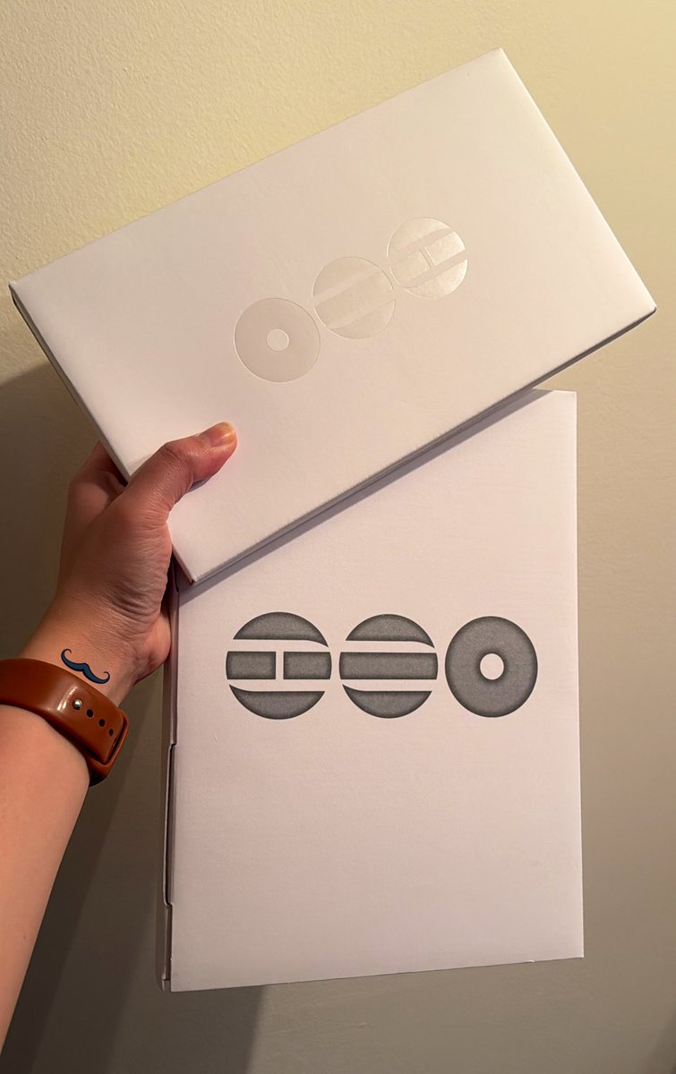 Christine is seeing BTS in 🇨🇦 BTS⊙⊝⊜ℕ tweet media