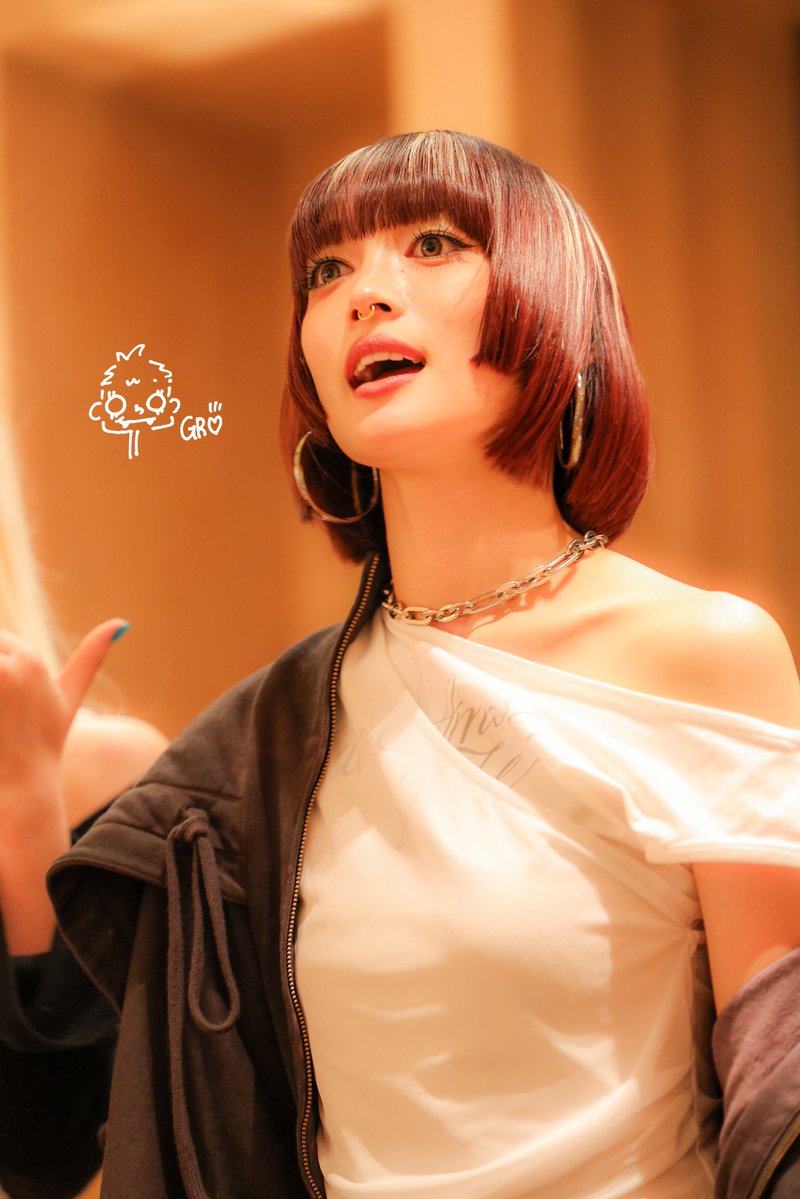 GR🦄🐺 tweet media