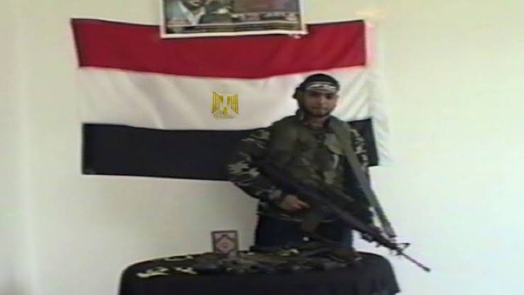 𓂆 لَيَـال tweet media