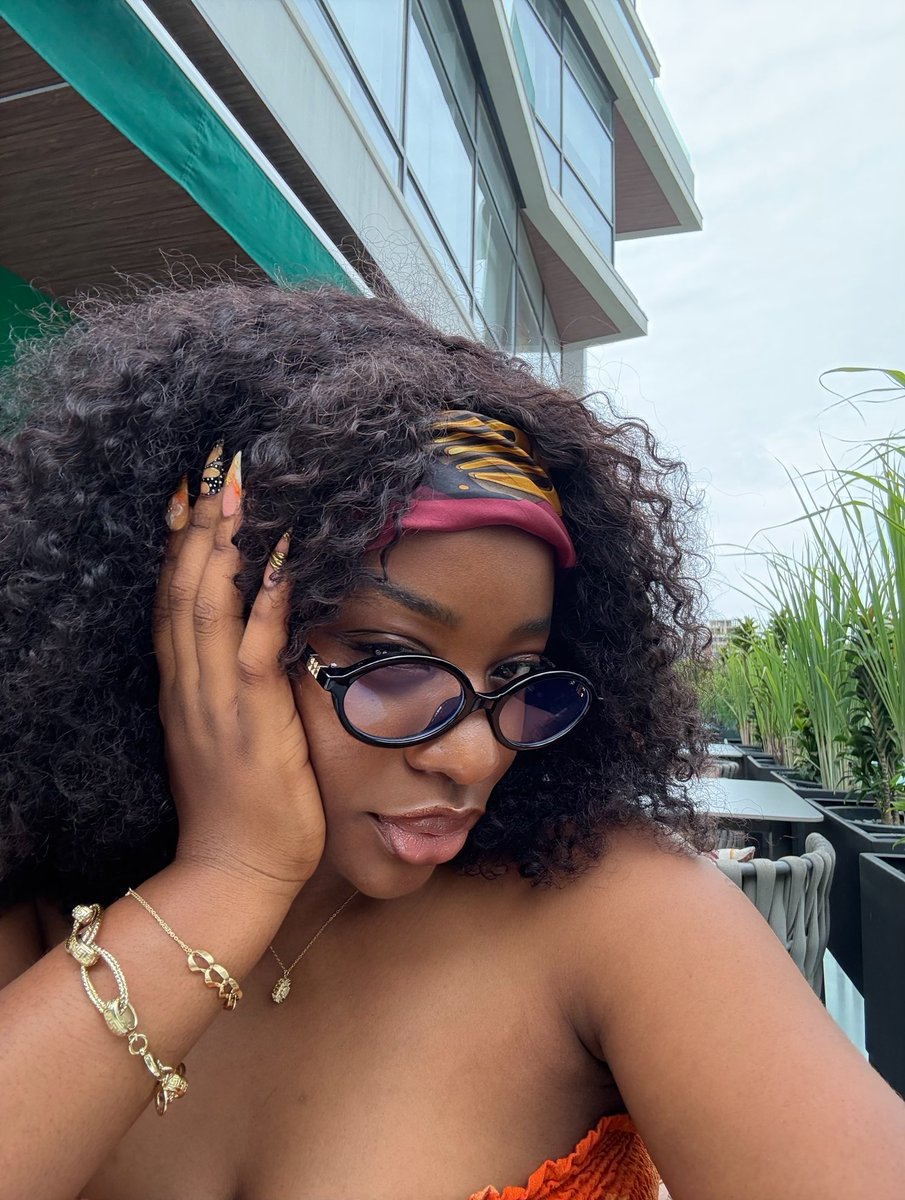 🎀🥐🌴 tweet media