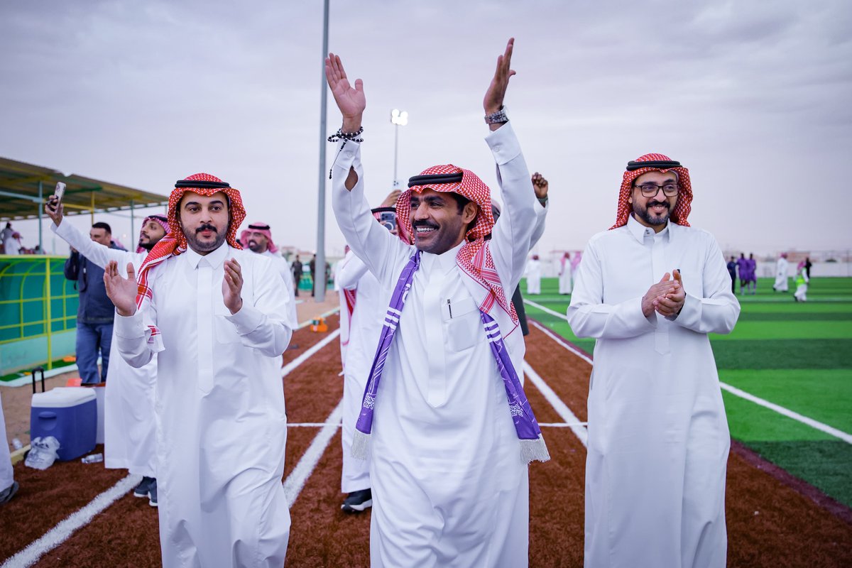 قائــد الدفـّـة🦅

#نادي_الصقر💜