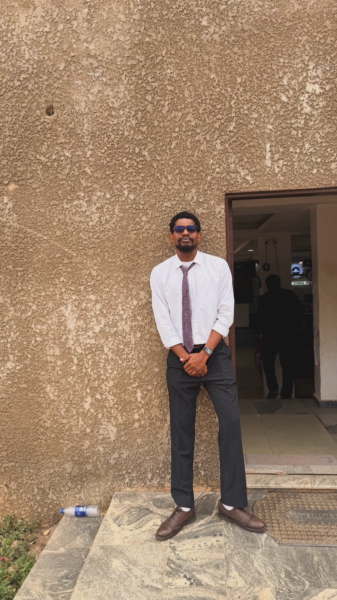 elly👨‍🎨 tweet media