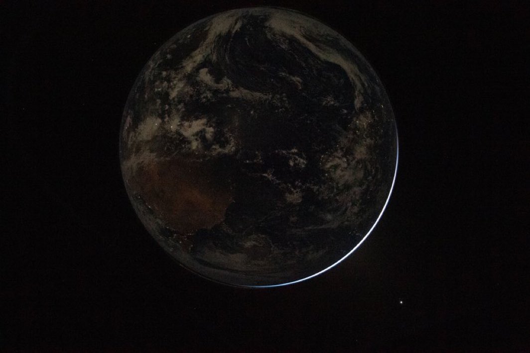 Don Onika tweet media