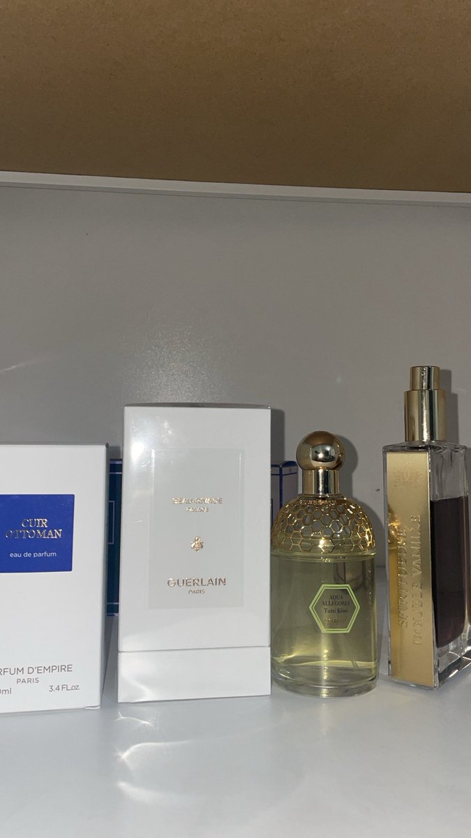 Ocho profumo tweet media