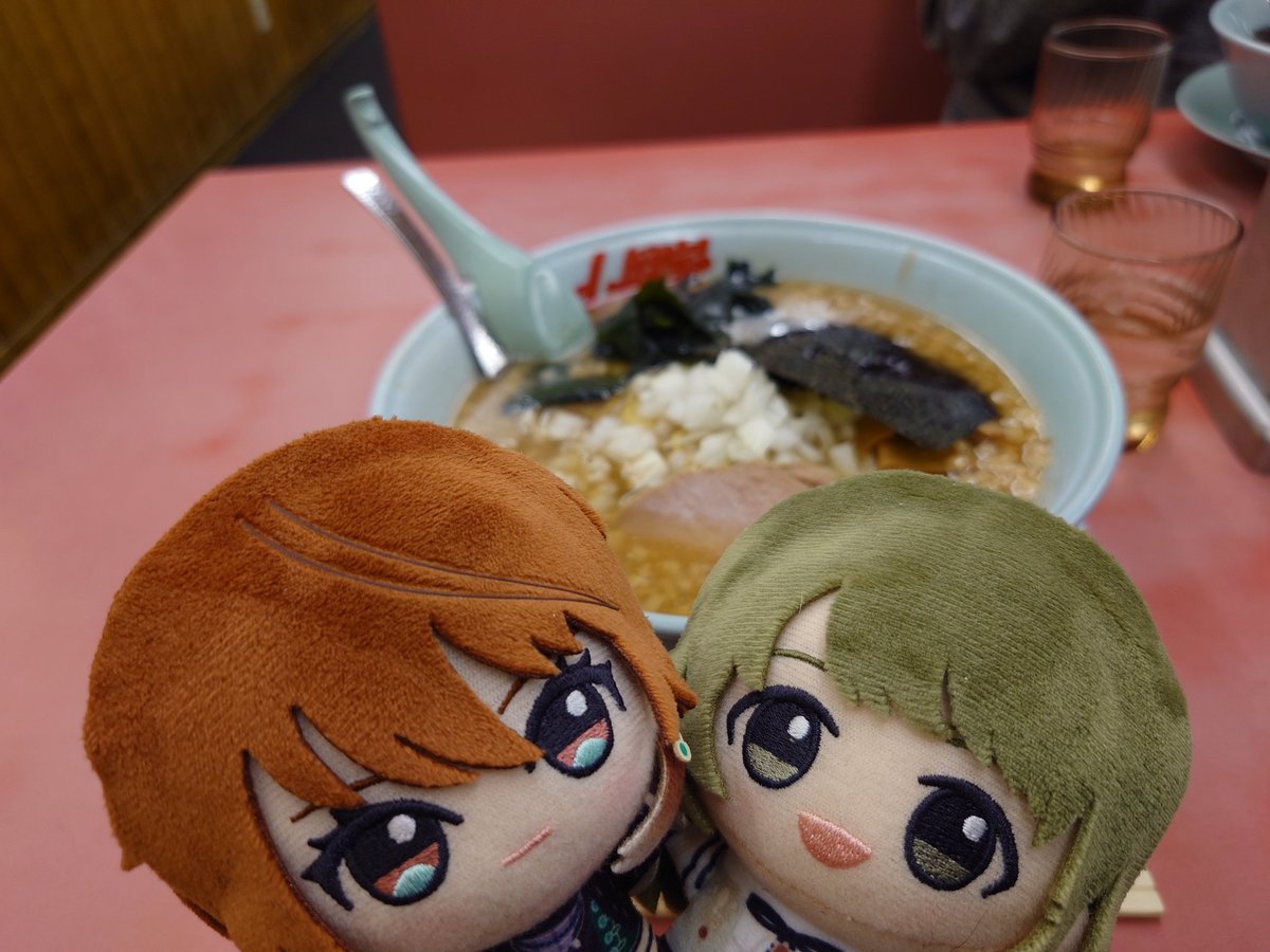 のりべん tweet media