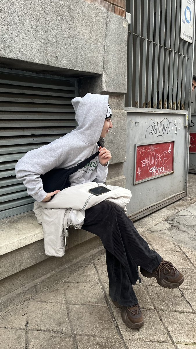 patri cantolla tweet media