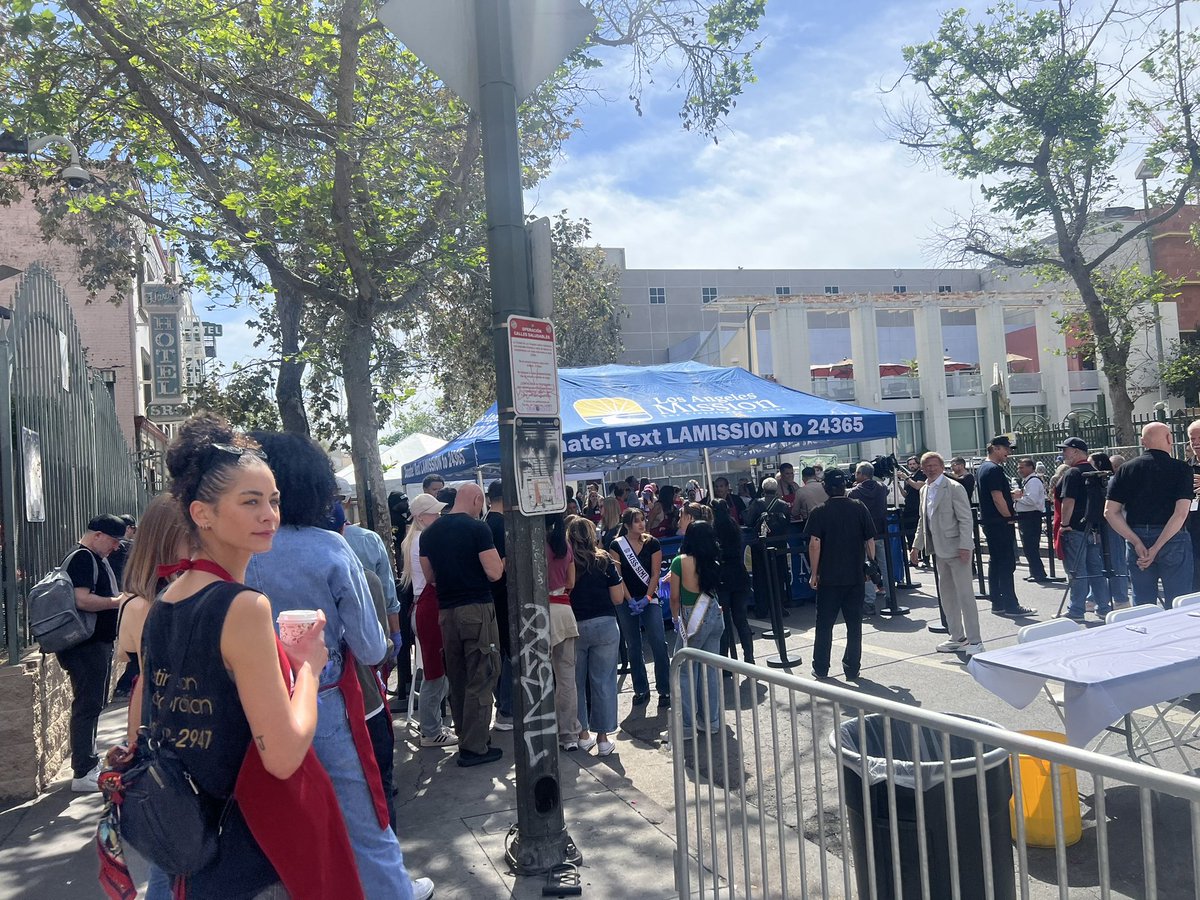 Senior Lead Officer Deon Joseph tweet media