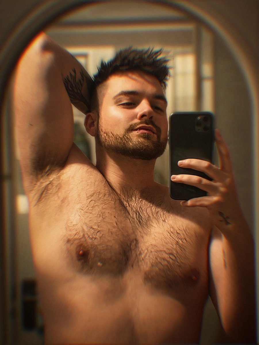 Sevvventh tweet media