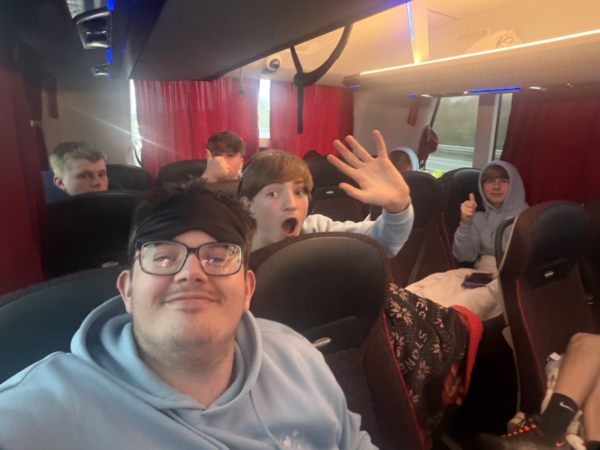 Armfield Ski Trip tweet media
