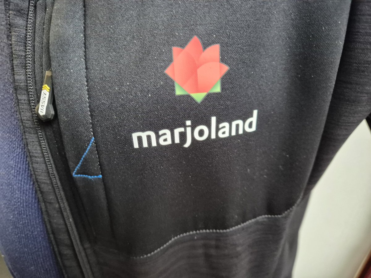 Rob van den Ende tweet media