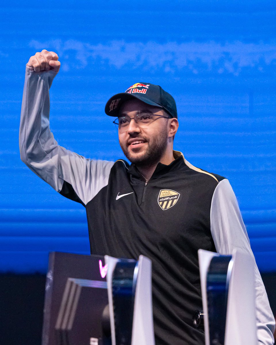 مساعد الدوسري tweet media