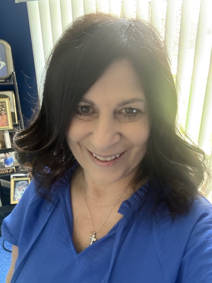 Mama in the Mitten tweet media