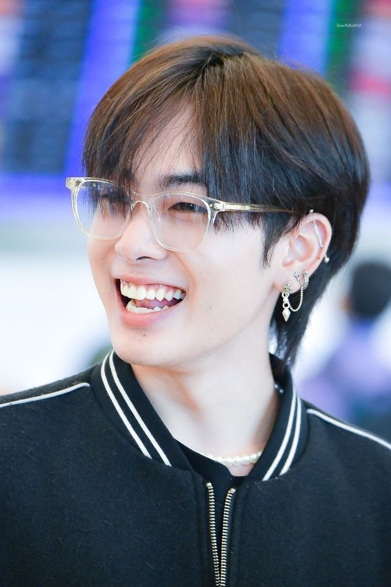 blu.berry 🍰 tweet media