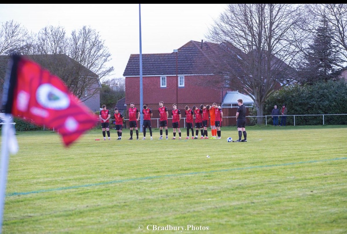 locksheathfc's tweet photo. Last night, we observed a minute’s silence in memory of our late League Secretary, Paul Croocker.

A moment of stillness, respect, and reflection — truly befitting someone who gave so much to the league and its community.

He will be deeply missed. 🖤 https://t.co/cHECpWi4vx