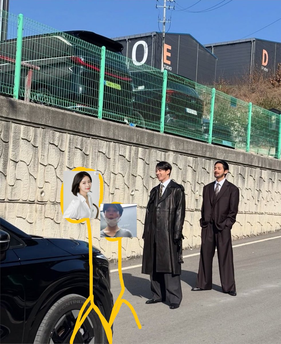 seraxkv's tweet photo. this is the real picture. https://t.co/R6ExNsRNMW