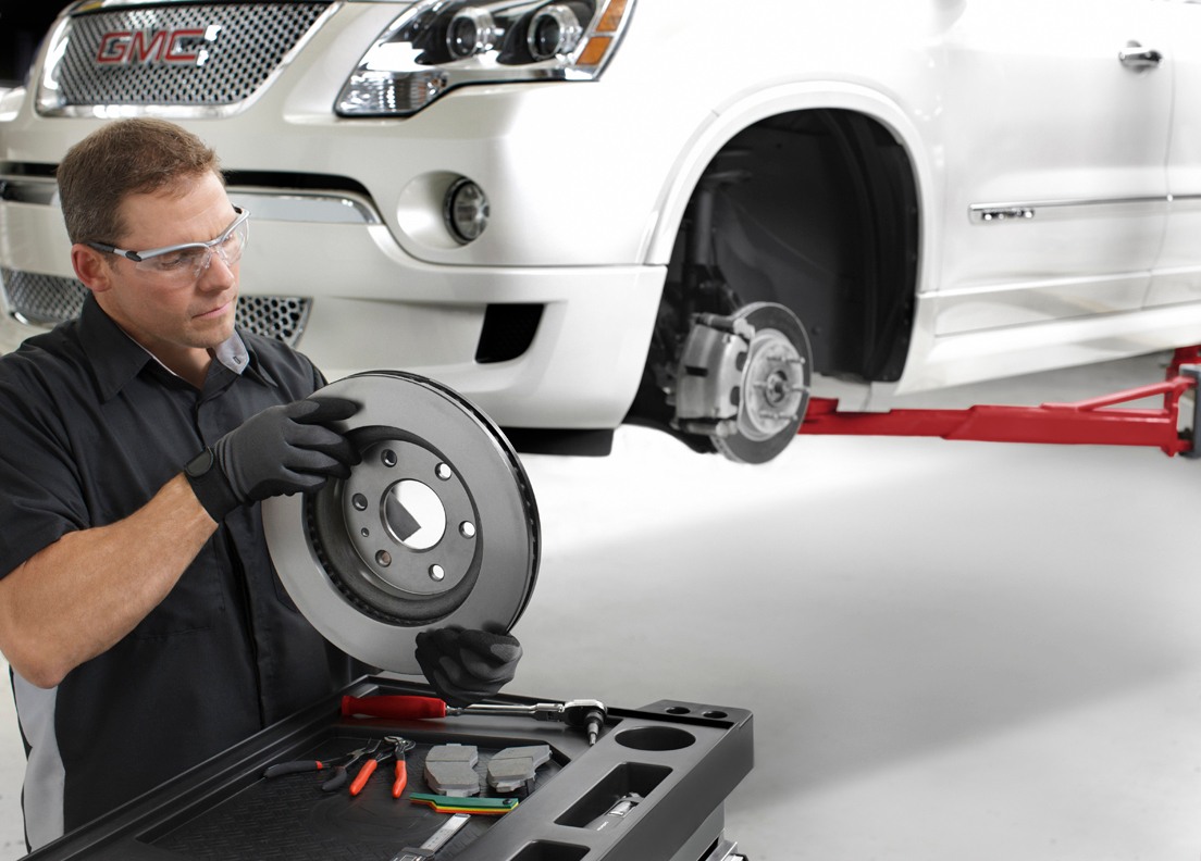 JerrysBuickGMC's tweet image. April is #CarCareMonth! Think of routine maintenance as an investment, not just an expense. Staying on top of your vehicle's health reduces surprises, lowers repair costs, and ensures a reliable ride all season. 🚗 ✅ #AutoCare #ServiceReminder