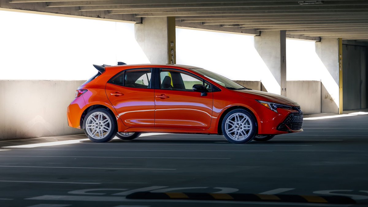 ToyotaZanes's tweet photo. Stand out on the road with the stylish and dynamic #Corolla Hatchback FX. 🌟 Ready for your next adventure? #LetsGoPlaces https://t.co/Xs5VNRLZGH