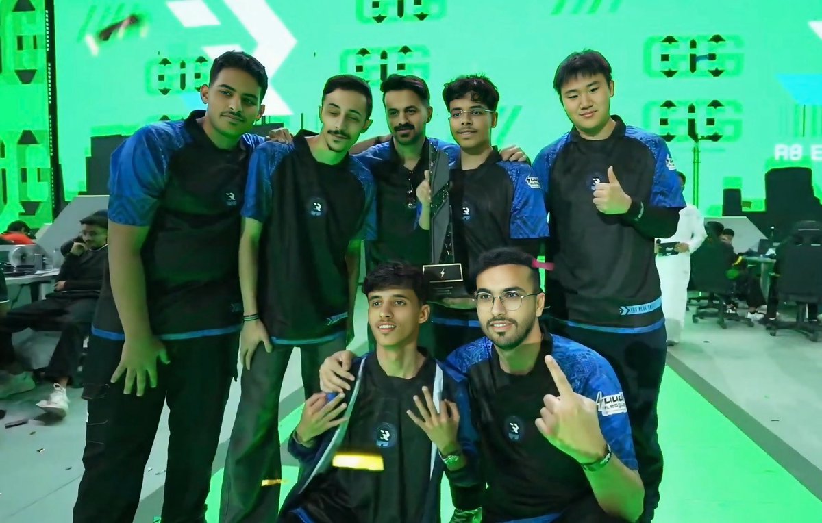 غدير tweet media