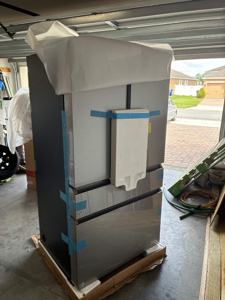 Glitched Deals tweet media