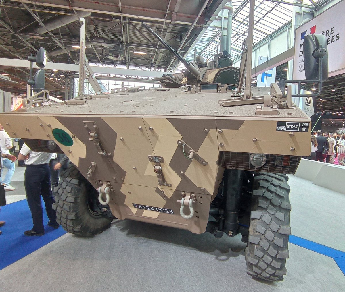 pascalbtr's tweet image. Variante desértica por el #VBCI 😉