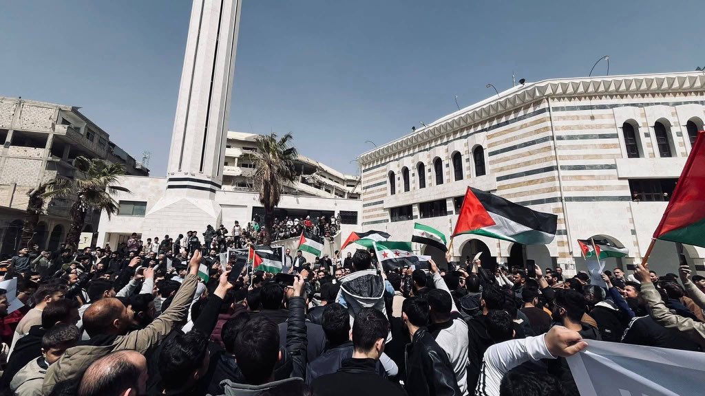 x_damu's tweet photo. جمعة الاسرى والمسرى
-دوما، الغوطة الشرقية https://t.co/1R3cO9OaP4