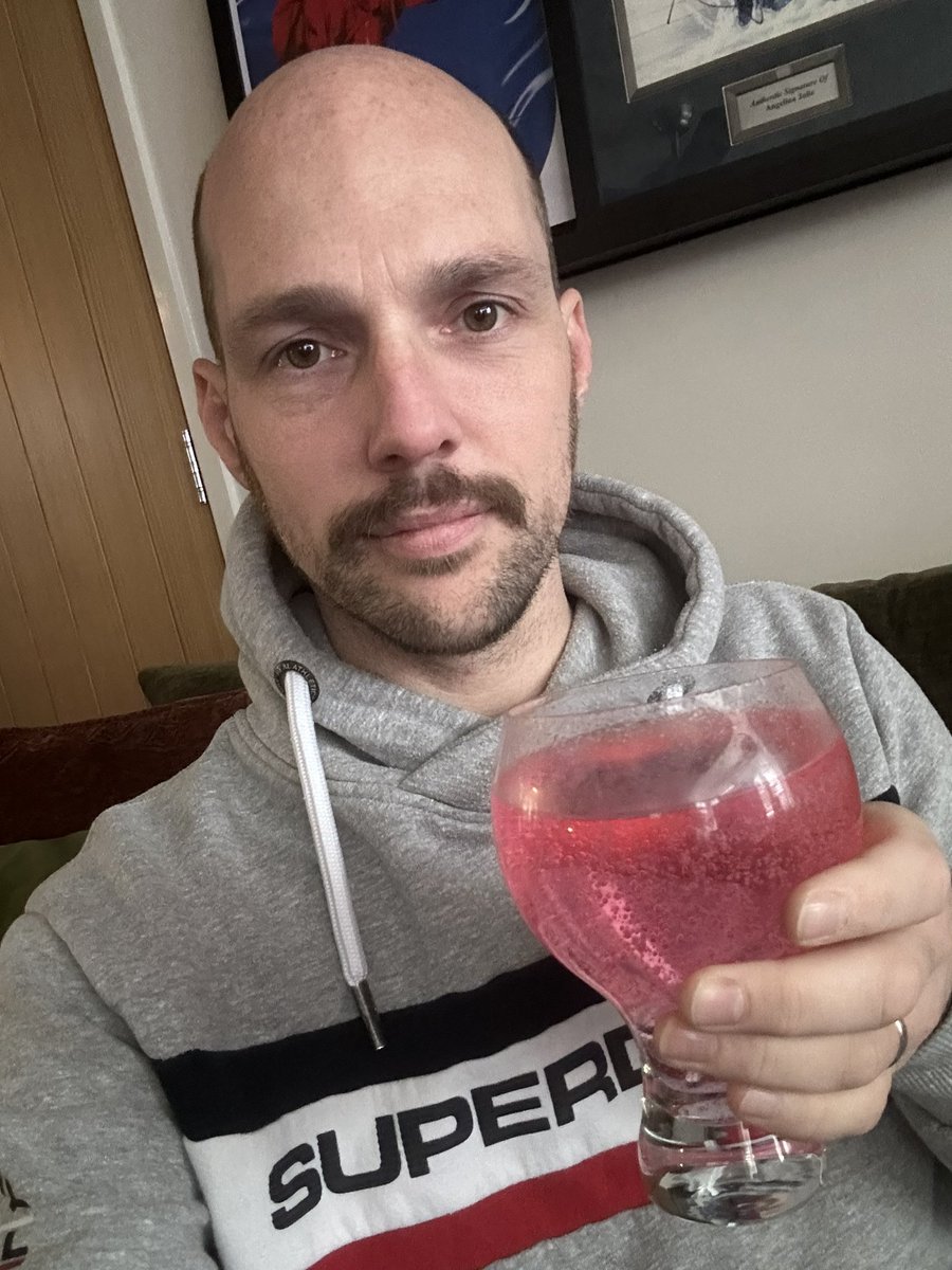 Steven Kelly tweet media