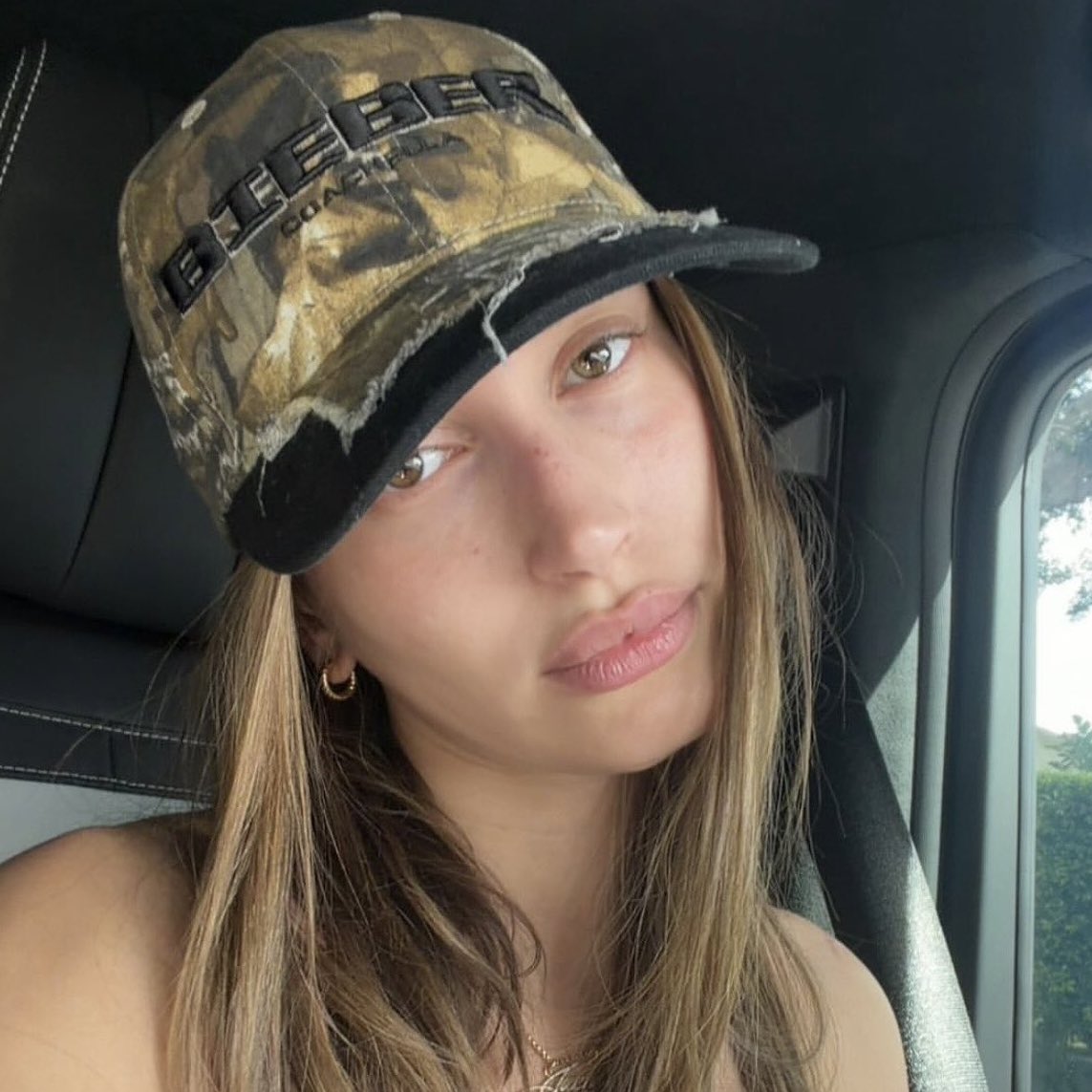 Bieber Novidade tweet media