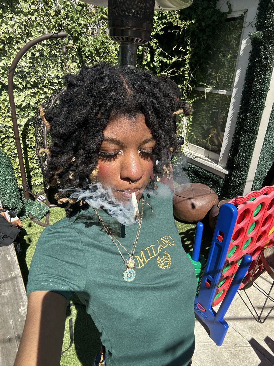 sanaa ✿ is celebrating NINI WEEK 🎉 tweet media