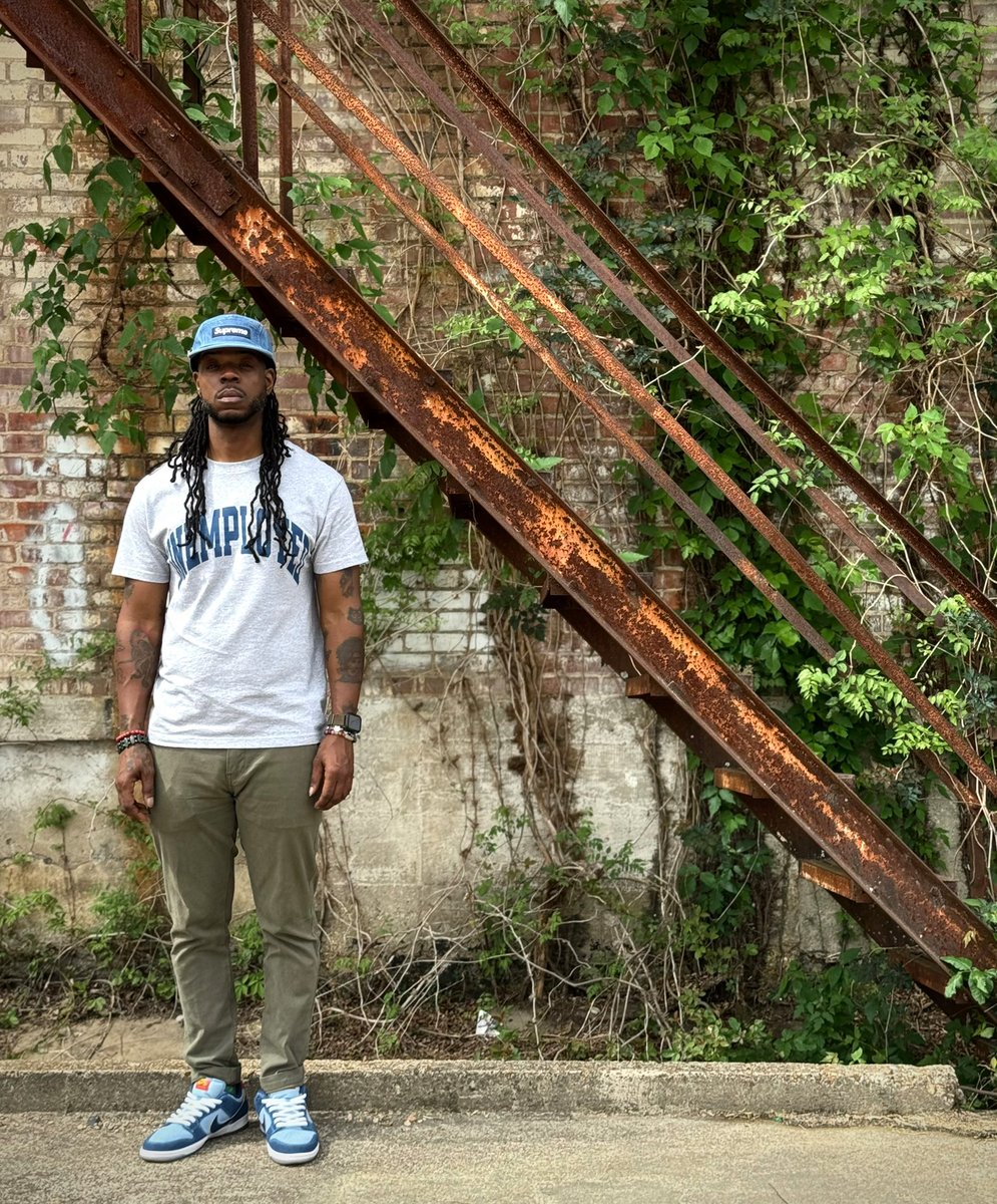 jerktherobot's tweet image. Claim he got the Work with No job, same shit that Tommy said… 

#KOTD
Why So Sad? x SB Dunk Low
‘The Predatory Bird’
#wearyourkicks